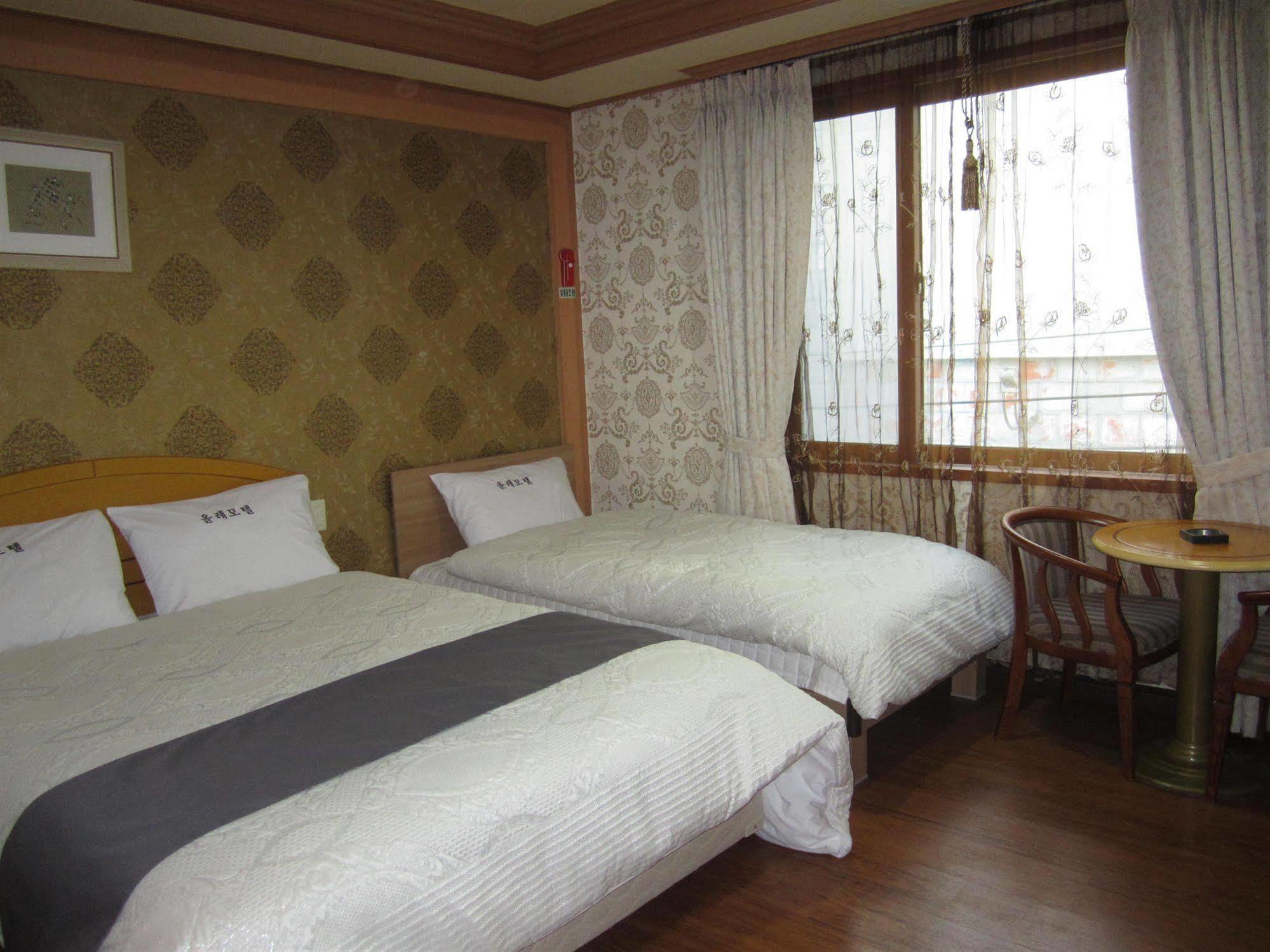 Jeju Olleh Hotel Esterno foto