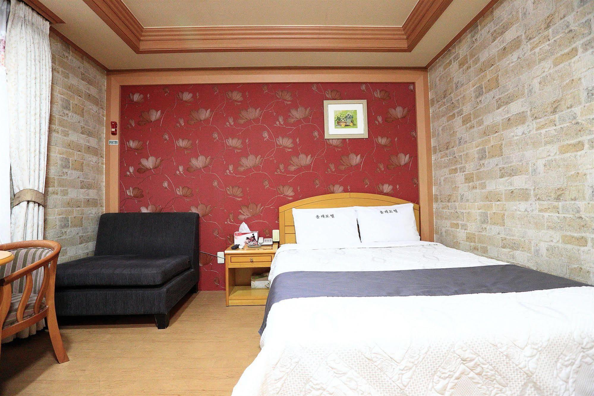 Jeju Olleh Hotel Esterno foto